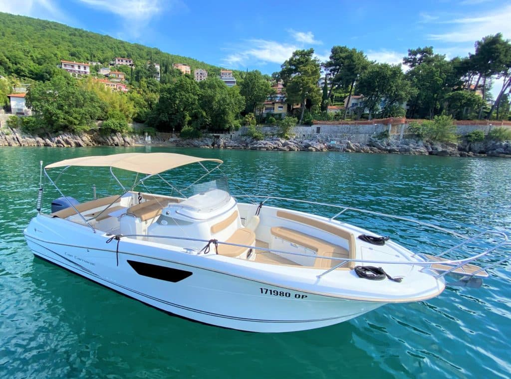 Jeanneau Cap Camarat 8.5 CC - 6